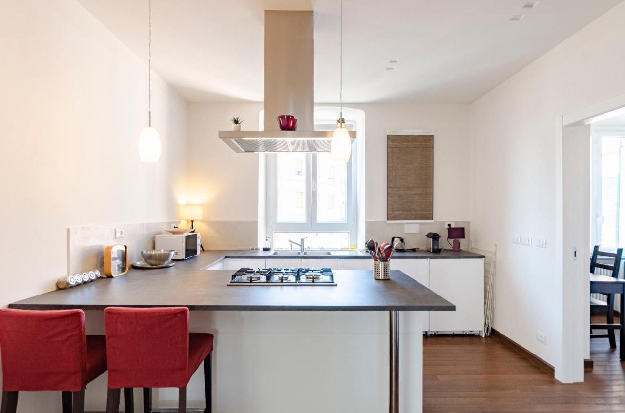 Joivy Spacious Family Apt For 4, In Carignano, Genua Exteriör bild